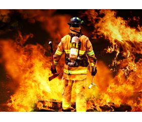 FIREFIGHTERS / BOMBEROS